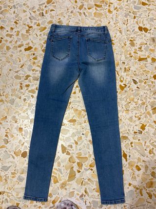Jeans chiari elasticizzati
