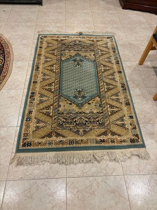 Alfombra de pasillo geométrica