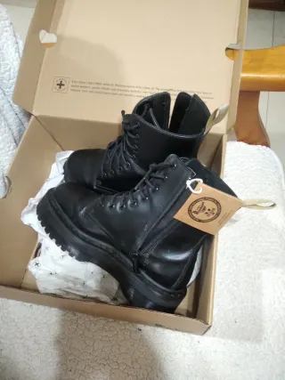 Botas Dr. Martens Talla 38 Negras