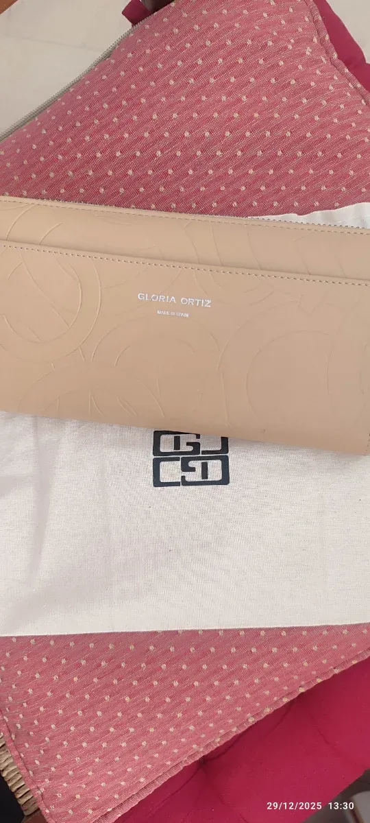 Cartera monedero color beige Beige