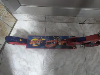 Patinete infantil Blaze and the Monster Machines