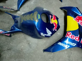 Carenado CBR1000RR 2005 Red Bull Honda