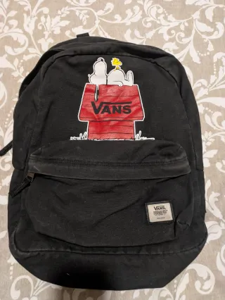 Mochila Vans Snoopy Negra Roja