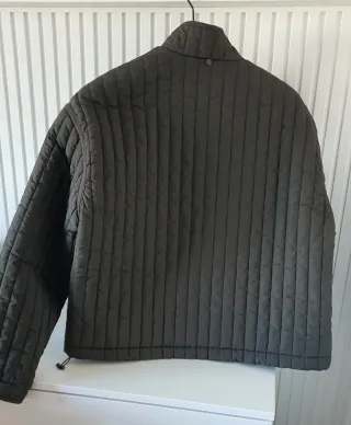 Chaqueta acolchada verde oliva