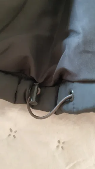 Chaqueta acolchada verde oliva