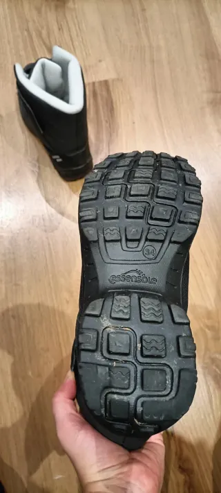 Botas apreski niño talla 34 Decathlon.