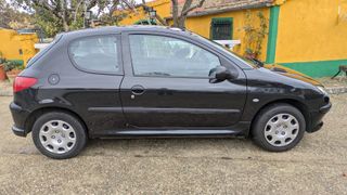 Peugeot 206. Look 1.4 2005