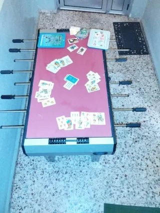 Mesa de futbolín robusta 4 en 1