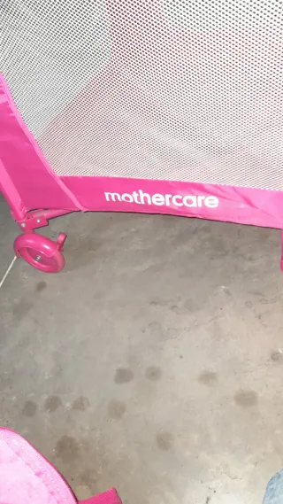 Parque cuna de viaje rosa Mothercare