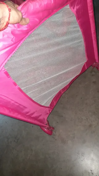 Parque cuna de viaje rosa Mothercare