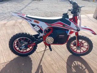 Mini moto eléctrica 3 velocidades