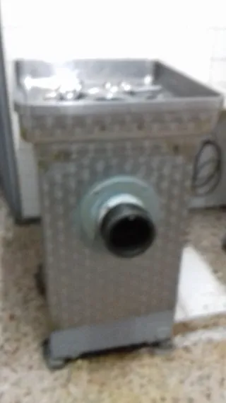 Maquinaria equipamiento carnicería charcutería