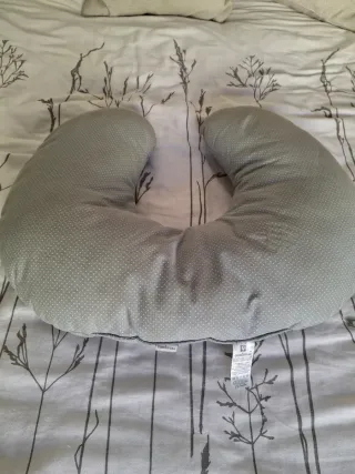 Cojín de lactancia Cambrass azul.