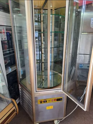 Vitrina Pastelera Giratoria Refrigerada 6 Plantas
