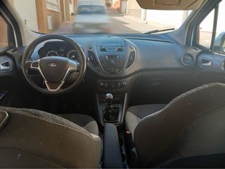 Ford Transit Courier 2019