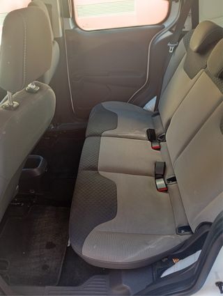 Ford Transit Courier 2019