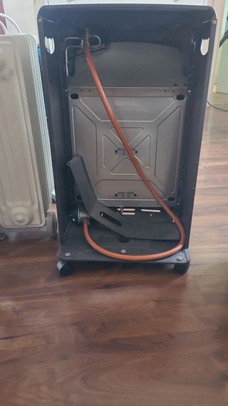 Estufa de gas portátil negra