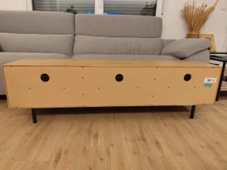 Mueble TV Maisons du Monde madera y metal.