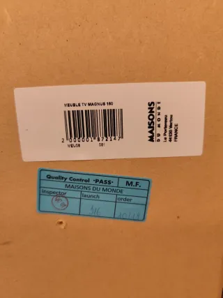 Mueble TV Maisons du Monde madera y metal.