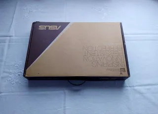 Ordenador portátil ASUS F551M