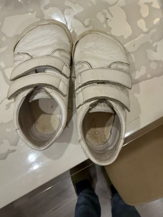 Zapatillas bebé talla 22 blanditas