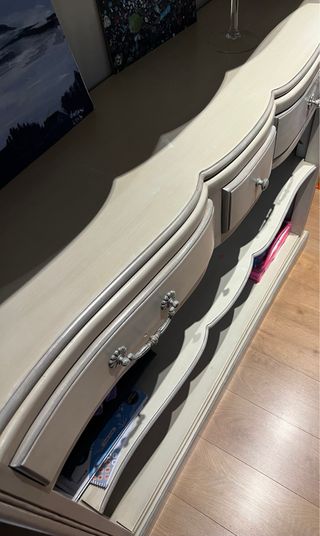 Librería de madera estilo clásico