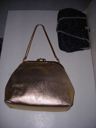 LOTE 2 BOLSOS mano para EVENTOS CON ACCESORIOS.