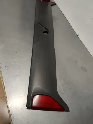 PILOTOS TRASEROS CENTRAL PORTON NISSAN TERRANO II