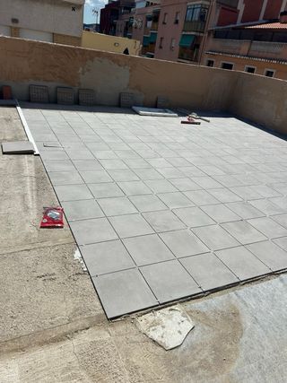 Impermeabilización de terrazas y reformas .