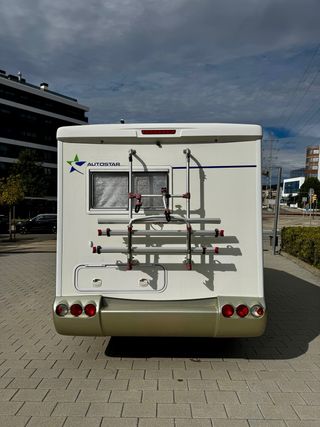 Autocaravana Perfilada 60.000km. Largo 6,25mts.