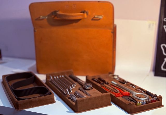FERRARI TOOL KIT