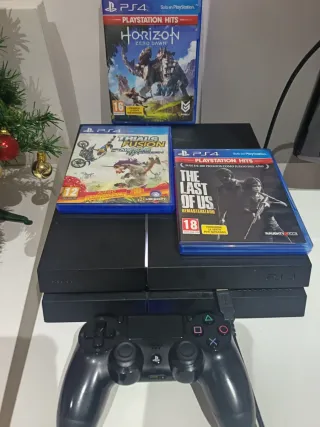 PS4 (PlayStation 4)  slim.Negra + Mando + 3 Juegos