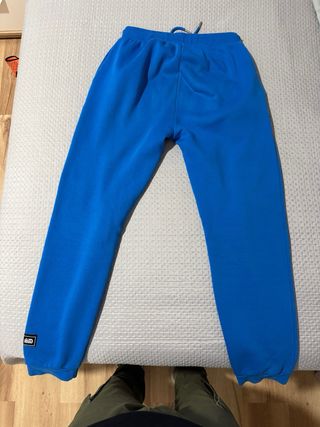 Chándal azul con logo