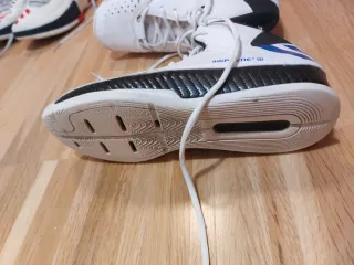 2 Pares Botas Baloncesto marca Adidas