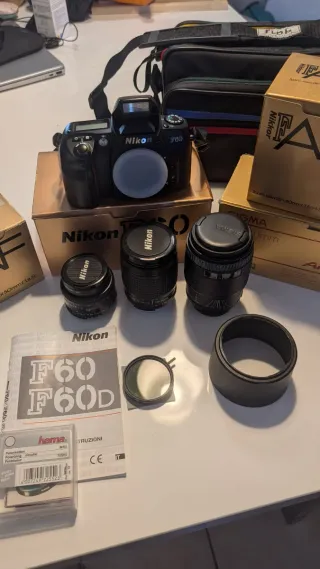 Kit Fotocamera Nikon F60 Analogica + Obiettivi