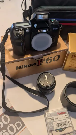 Kit Fotocamera Nikon F60 Analogica + Obiettivi