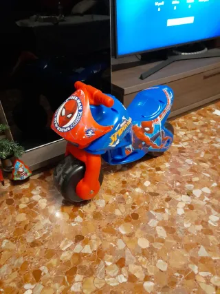 Correpasillos Spiderman Azul y Rojo