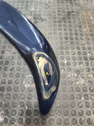 Alerón Ford Mondeo Mk2 2000