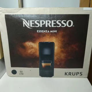 Macchina da caffè Nespresso Krups Essenza Mini nera