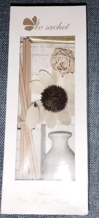 Difusor de aroma Jasmim com varetas