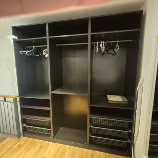 Armario Ikea Ropero Negro/Marrón