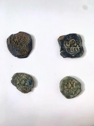 4 Resellos RX moneda española s. XVII 8 Maravedís