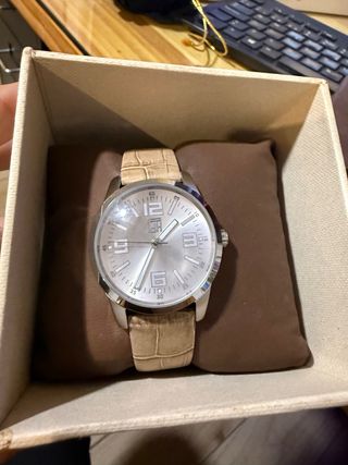 Reloj Pedro del Hierro Mujer Beige/Plata Nuevo