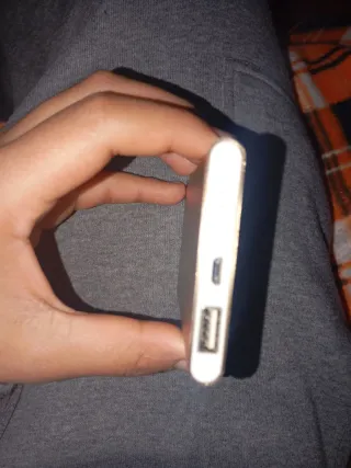 Batería Portátil Xiaomi Dorada