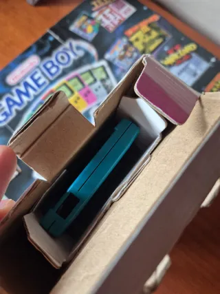 Game Boy Color CAJA ORIGINAL Azul Turquesa
