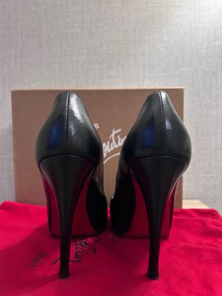 Zapatos Christian Louboutin Peep Toe Negros