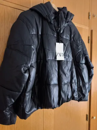 Chaqueta Zara acolchada negra