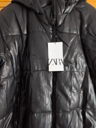Chaqueta Zara acolchada negra
