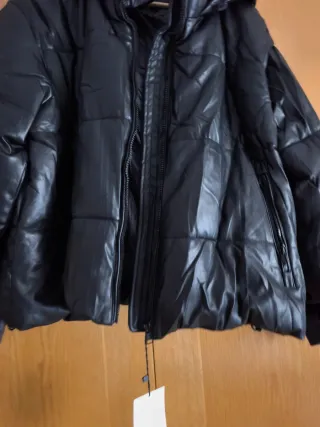 Chaqueta Zara acolchada negra
