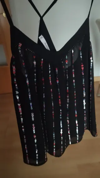 Top Mango Lentejuelas. Nuevo